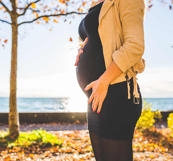 Surlefil-doula-accompagnement-perinatal-parentalite-enceinte-enfant-bebe-accouchement